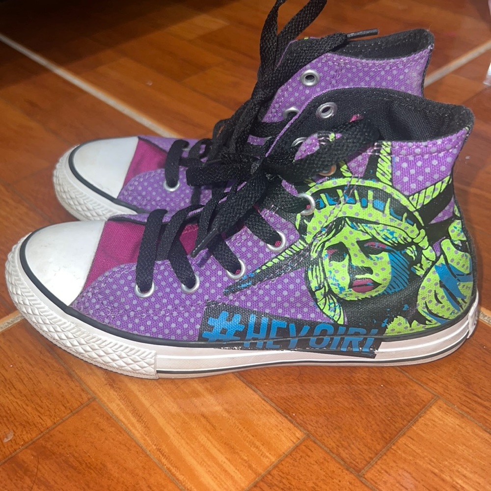 Statue of Liberty Converse